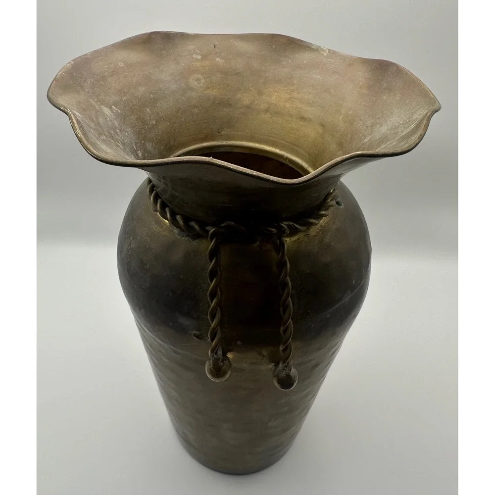 Vintage Hammered Brass Vase Ruffled Scalloped Rim Twisted Rope Detail 9‎ Inch